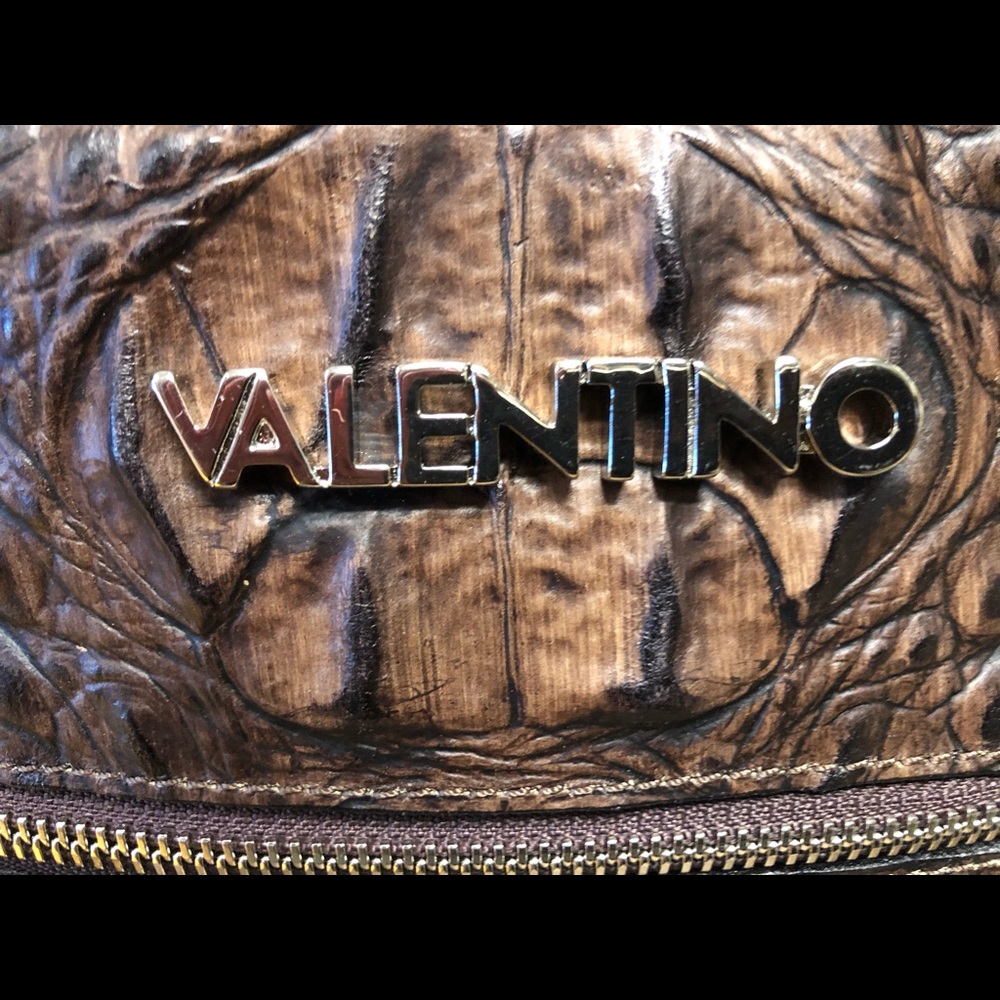🔥🔥Mario Valentino HUGE SAVINGS leather bag 🔥🔥 - Picture 4 of 11